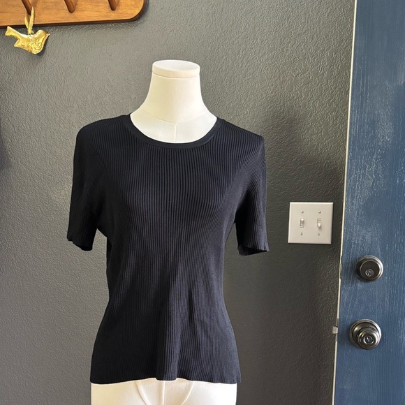 2pc Banana Republic vintage Black 100% Silk Twinset cardigan+shell like new/EUC - Picture 3 of 14